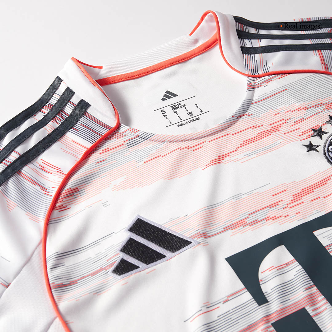 Bayern Munich Udebanetrøje 2025/26 OLISE #17