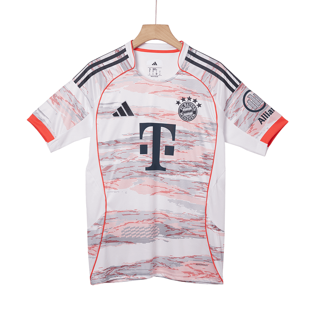 Bayern Munich Udebanetrøje 2025/26 UPAMECANO #2