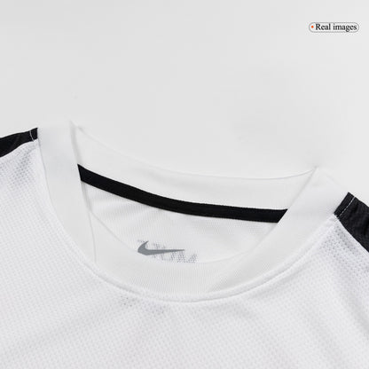 Manchester United Retro Udebanebanetrøje 2010/11